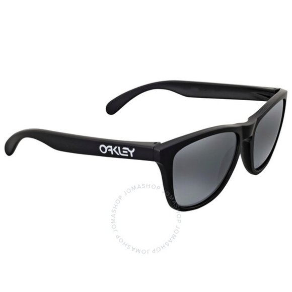 Oakley Other - Oakley Frogskins Polarized Matte Black